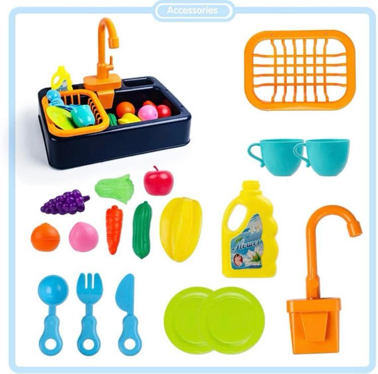Realistic Kitchen Sink Set With Accessories